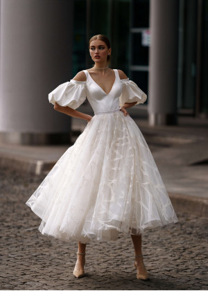 Open Shoulder Satin Tulle Short Wedding Dress